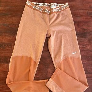 Nike leggings